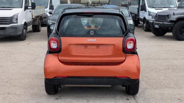 SMART ForTwo Smart ForTwo 1.0 71cv AUTOM. TETTO PANORAMICO rif. 23692358 - Foto 5