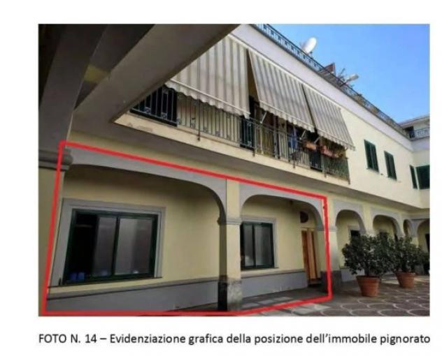 Immobile in asta di 353 m² con più di 5 locali in vendita a Marcianise - Foto 8