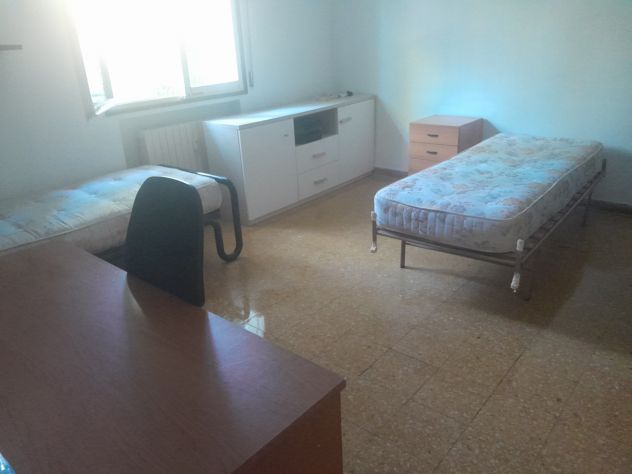 AFFITTASI 4 POSTI LETTO SARAGOZZA - Foto 5