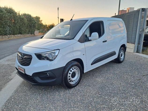 Opel combo 1600 cdti 2019 tre posti km110000 - Foto 2