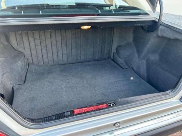 Mercedes-Benz E 200 - Foto 5