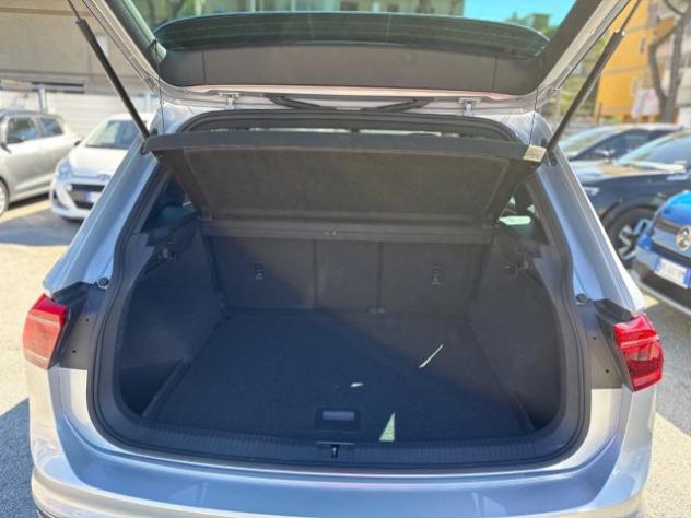 VOLKSWAGEN Tiguan 2.0 TDI 150 CV DSG R-Line rif. 24195208 - Foto 10