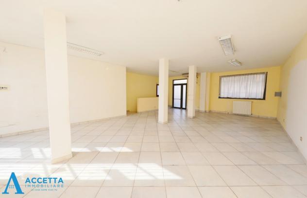 2 Vetrine in vendita a Taranto - Foto 2