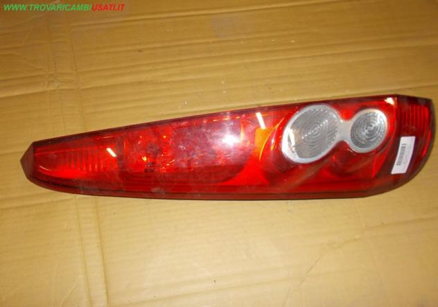 FANALE POST.S. FORD FIESTA (CBK) Parti elettriche Fanaleria Fanali Fanale post. sx. FORD - FIESTA - 01-01-2006 - 01-11-2008