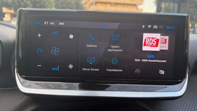 PEUGEOT 2008 1.2 145CV HYBRID e-DCS6 ALLURE*FULL LED*CARPLAY* rif. 24047053 - Foto 9