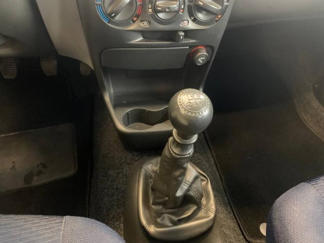 Fiat Punto 1.2i 16V cat 5 porte EL - Foto 10