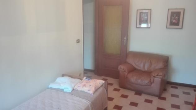 VENDESI TRILOCALE LUMINOSO IN ZONA LUCENTO. OTTIMO PREZZO! - Foto 6
