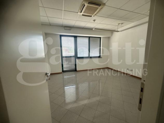 Negozio - Erba . Rif.: Cod. rif 3306145VCG - Foto 16