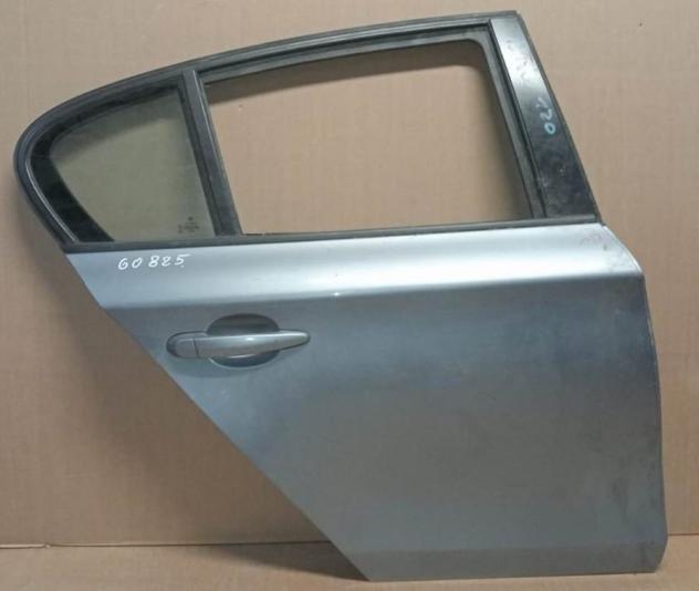 PORTA POST.D. GRIGIO MEDIO MET. (NO ALZ. Si SERR.) EX 60825 999-U1293096 Carrozzeria  Lamierati esterni  Porte  Porta post. dx. BMW - Serie 1 E87 5 po