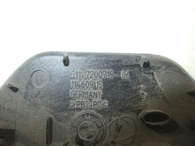 51117200719 COPERCHIO SPORTELLO UGELLO POMPETTA LAVAFARI LATO SINISTRO BMW SERIE 520 F11 2.0 D RICAMBIO NUOVO - Foto 3
