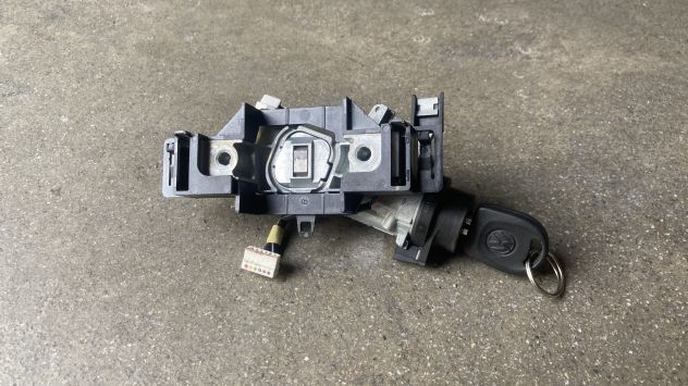 Blocchetto accensione Volkswagen Caddy del 2015 (1K0905851B) - Foto 2