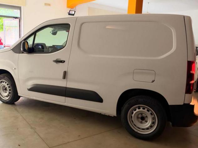 PEUGEOT Partner BlueHDi 100 S&S PL-DC Furgone Mobile rif. 24141423 - Foto 4