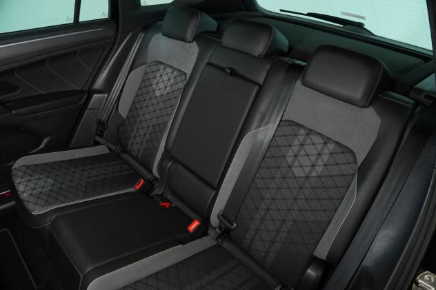 Volkswagen Tiguan 2.0 TDI DSG R-Line 150CV - Foto 9