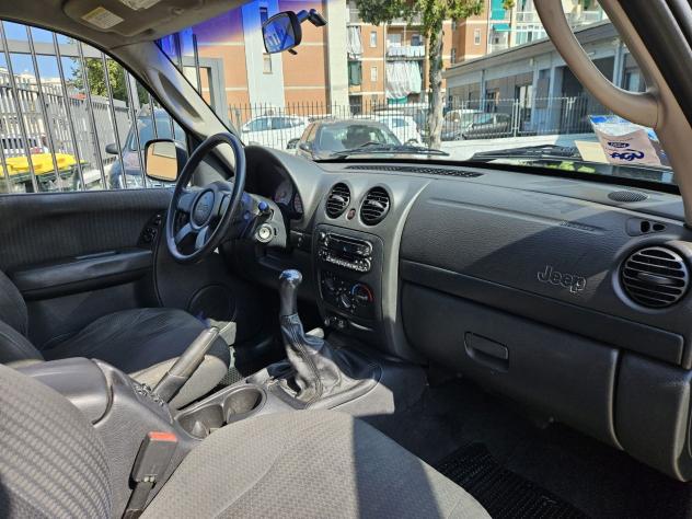 Jeep Cherokee Cherokee 2.5 crd Sport - Foto 9