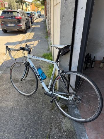 Vendo bicicletta usata quasi nuova - Foto 2