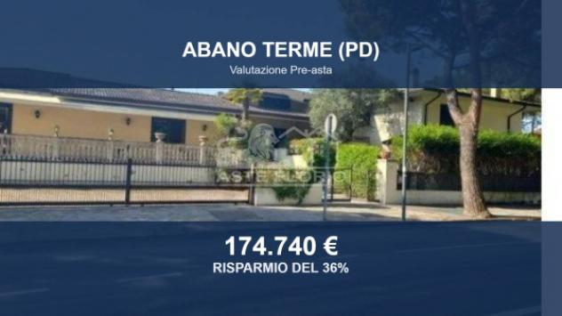Immobile in asta di 274 m² in vendita a Abano Terme