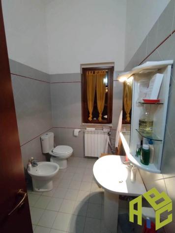 Pomaia - Rif. R1485.In campagna, a 1 km c.ca dal centro abitato di Pomaia e adiacente l'istituto Lama Tzong Khapa. Due appartamenti, con possibilità d - Foto 17