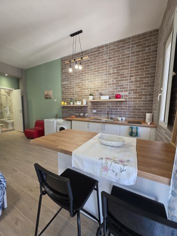 MONOLOCALE DI PRESTIGIO