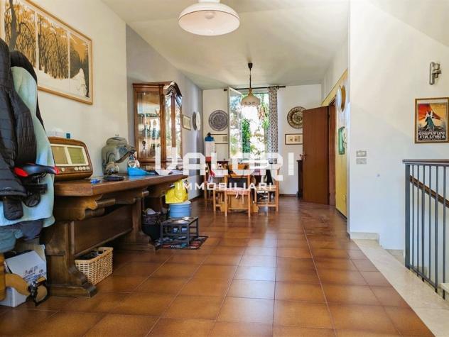 Villetta a schiera con SALA, CUCINA, 3C, 2B, 2 BALCONI, PICCOLA CORTE - Foto 5