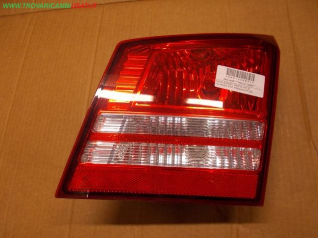 FANALE POST. PARTE INT. DX JOURNEY  999-U49871 Parti elettriche  Fanaleria  Fanali  Fanale post. dx. DODGE - JOURNEY - 2009 , FIAT - FREEMONT - 01-04-
