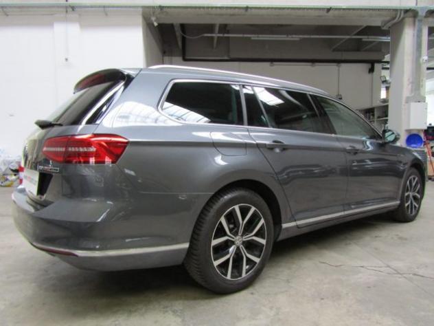 VOLKSWAGEN Passat Variant 2.0 TDi SCR Executive 4Motion DSG 4x4 140.000 KM rif. 23950022 - Foto 5