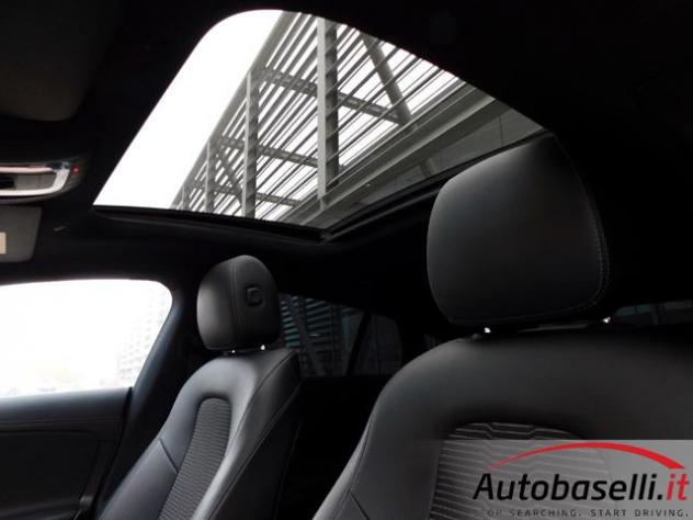 MERCEDES-BENZ CLA 180 D SHOOTING BRAKE SPORT TETTUCCIO PANORAMA APRI rif. 23041200 - Foto 6