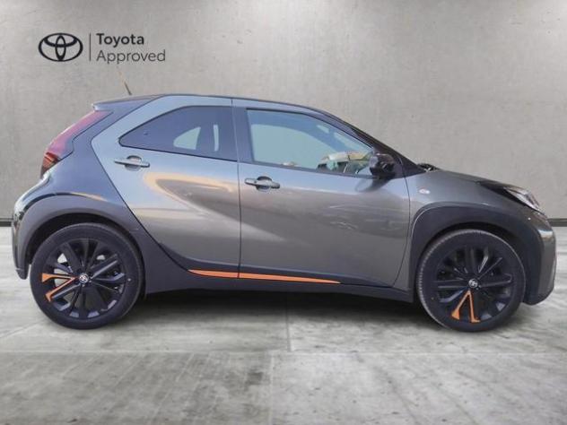 TOYOTA Aygo X 1.0 VVT-i 72 CV 5 porte Limited rif. 23666511 - Foto 4