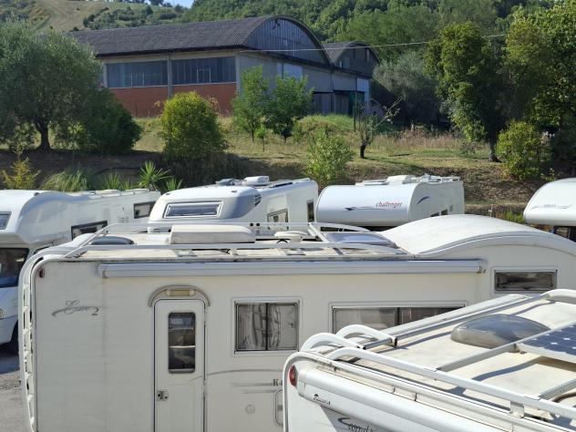 CAMPER RIMOR FORD MANSARDATO 7 POSTI DOPPIA DINETTE LETTI CASTELLO CLIMATIZZATORE FOTOVOLTAICO CAMPEGGIO USATI GENERALI 1751 - Foto 5