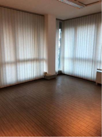 Immobile di 220 m² con più di 5 locali in affitto a Carpi - Foto 17