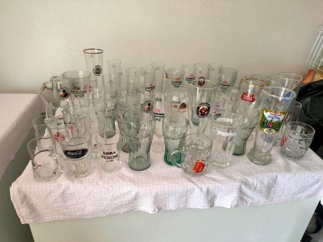 Bicchieri di vari tipi,sia da birra ,coca cola e altro - Foto 8