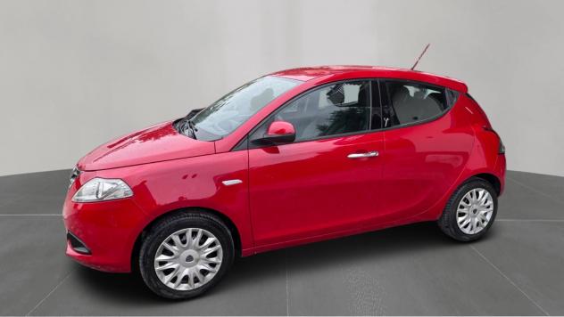 Lancia Ypsilon 1.2 69 CV 5 porte S&S Silver - Foto 2