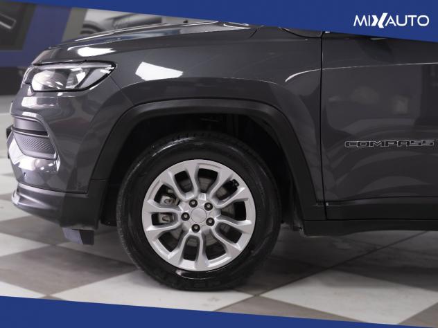 Jeep Compass 1.5 Turbo T4 MHEV Altitude 2WD 130CV DCT - Foto 8