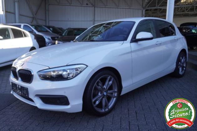 BMW 118 i 5p. Advantage rif. 23900670 - Foto 3