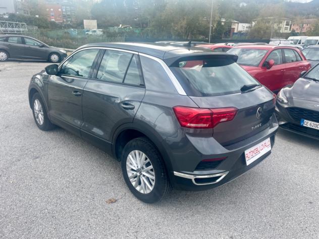Volkswagen T-Roc 2.0 TDI 150CV DSG Advance 2021 - Foto 4