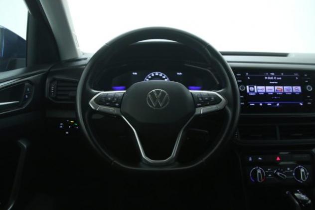 VOLKSWAGEN T-Cross 1.0 TSI 110 CV DSG Style / Neopatentati rif. 22196261 - Foto 10