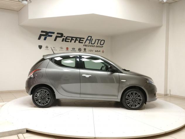 Lancia Ypsilon Ypsilon 1.0 FireFly 5 porte S&S Hybrid Silver - Foto 5