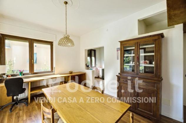 Villa di 250 m² con più di 5 locali e posto auto in vendita a Varese - Foto 16
