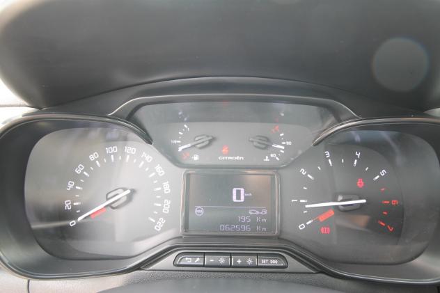 Citroen C3 BlueHDi 100 C-Series |2023 - Foto 9