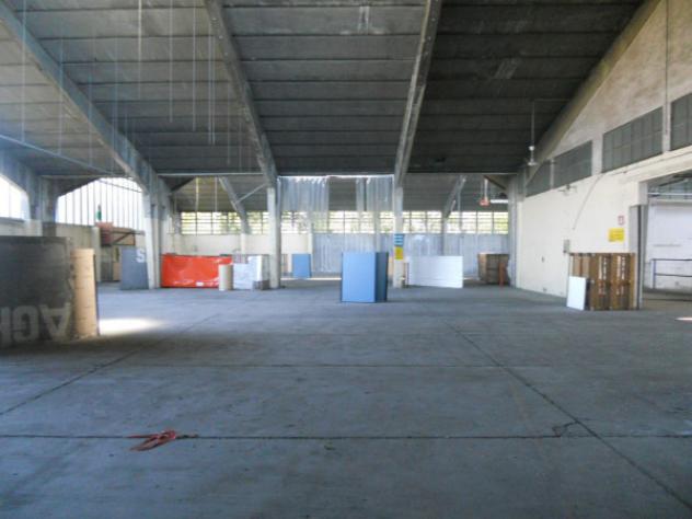 Immobile di 6489 m² con più di 5 locali in vendita a Corbetta - Foto 10