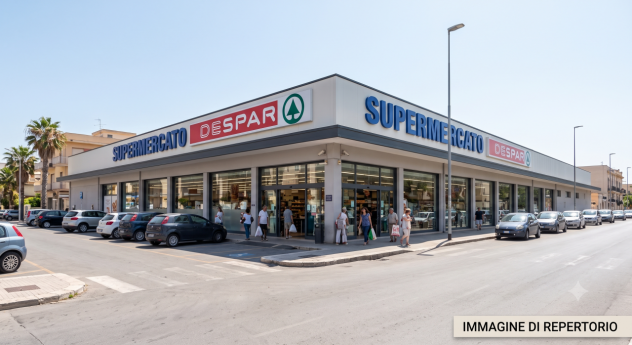 Locale commerciale in vendita a Siracusa