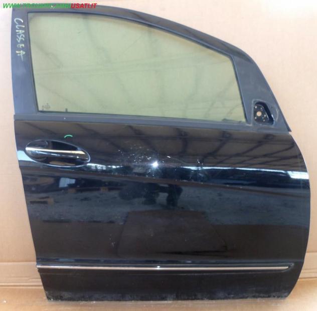 PORTA ANT.D. NERO MET C/ALZ. E SERR. (Sgn) Carrozzeria Lamierati esterni Porte Porta ant. dx. MERCEDES - Classe A - 01-10-2004 - 01-08-2012
