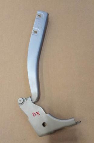 CERNIERA DX.COFANO ANT. GRIGIO/AZZURRA MET 999-U1297866 Carrozzeria  Lamierati esterni  Cofano  Cerniera cofano  ABARTH - GRANDE PUNTO - 01-09-2007 -