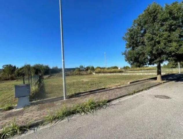Immobile in asta di 1000 m² in vendita a Curtatone - Foto 2