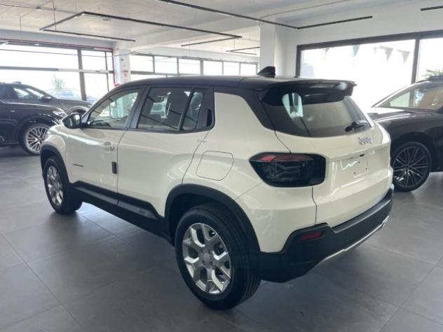 JEEP Avenger 1.2 Altitude 110 CV MHEV DCT KM0 MY26 rif. 24022182 - Foto 7