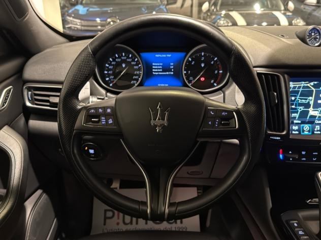 Maserati Levante 3.0 V6 Diesel 275cv AWD Gransport Pelle Xeno 21” - Foto 9