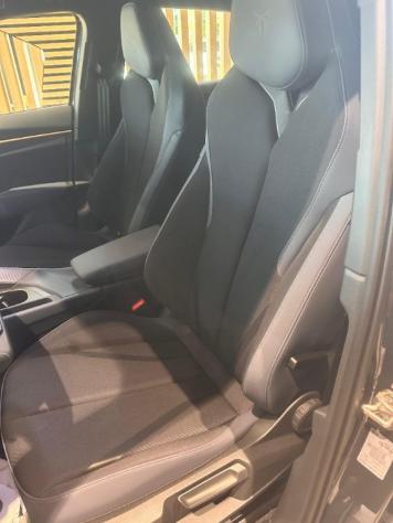 CUPRA Terramar 1.5 HYBRID DSG - Foto 8