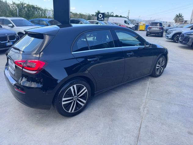 Mercedes-Benz Classe A A 180 d Automatic Sport - Foto 3