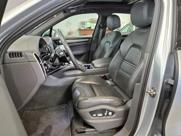 Porsche Cayenne 3.0 V6 E-Hybrid - Foto 6
