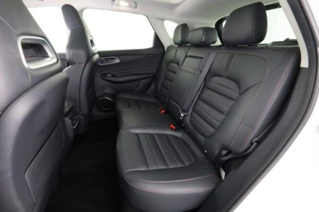 MG EHS Plug-in Hybrid Luxury rif. 24143550 - Foto 3