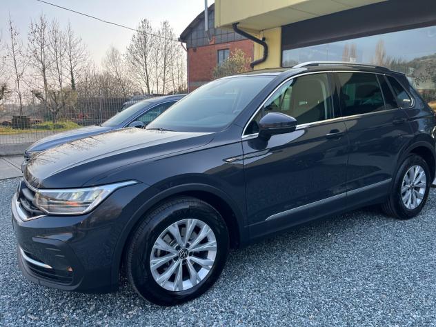 Volkswagen Tiguan 2.0 TDI 150 CV SCR DSG 11/2022 **km 83698** - Foto 8